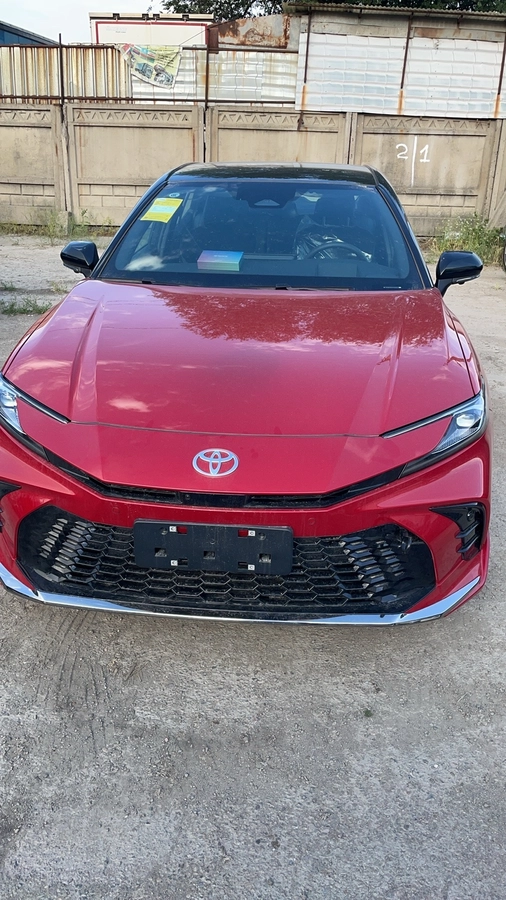 Toyota Camry, 2026