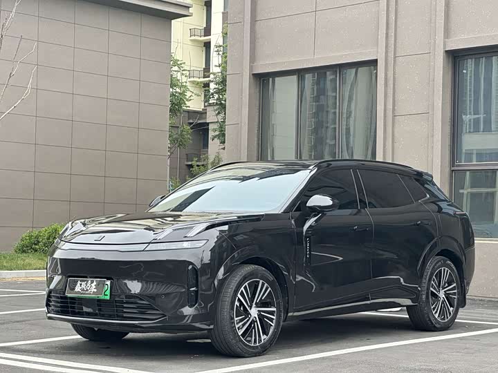 Lynk & Co 08 EM-P Hybrid, 2024 — фото 3 из 9