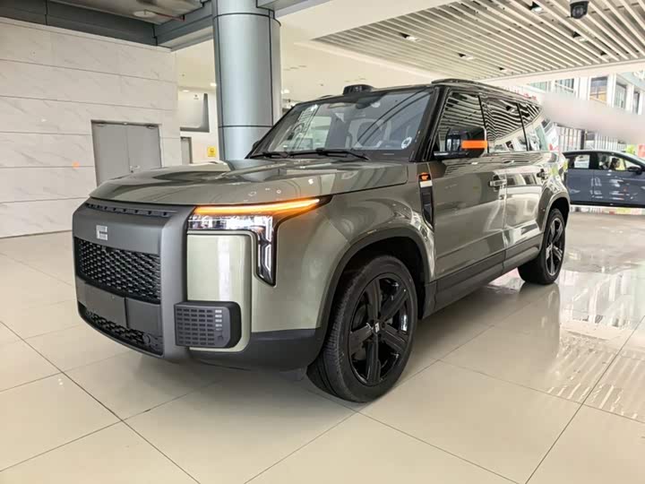 Rox (Polar Stone) 01, 2026 — купить в Санкт-Петербурге под ключ