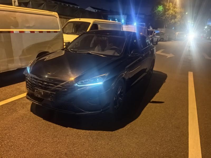 Dongfeng Aeolus Yixuan Max, 2022 — купить в Владимире под ключ