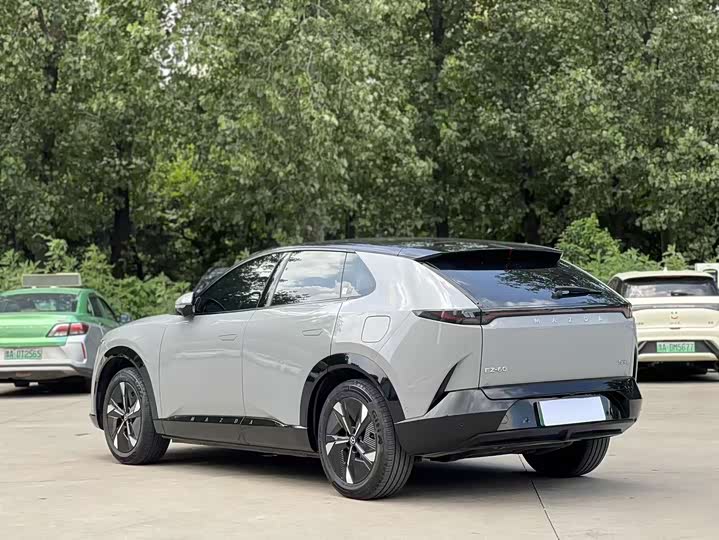 Mazda EZ-60, 2025 — фото 9 из 9