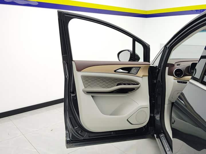 Dongfeng Forthing Yacht, 2022 — фото 7 из 9
