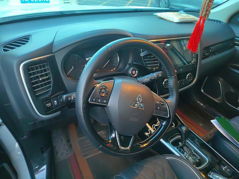 Mitsubishi Outlander, 2022 — фото 7 из 12