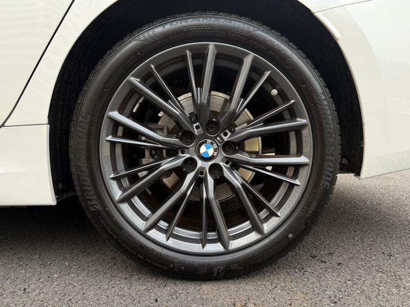 BMW 3 Series, 2023 — фото 8 из 12