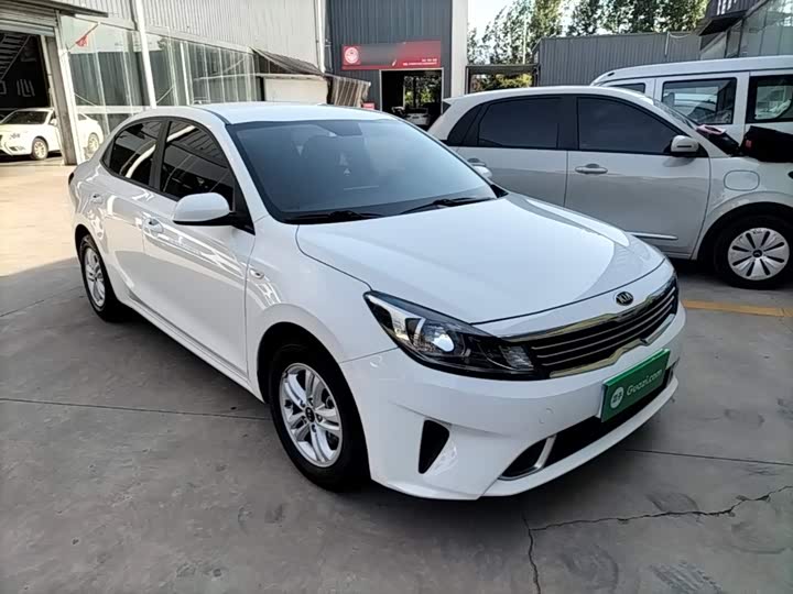 Kia Forte, 2022 — фото 4 из 9