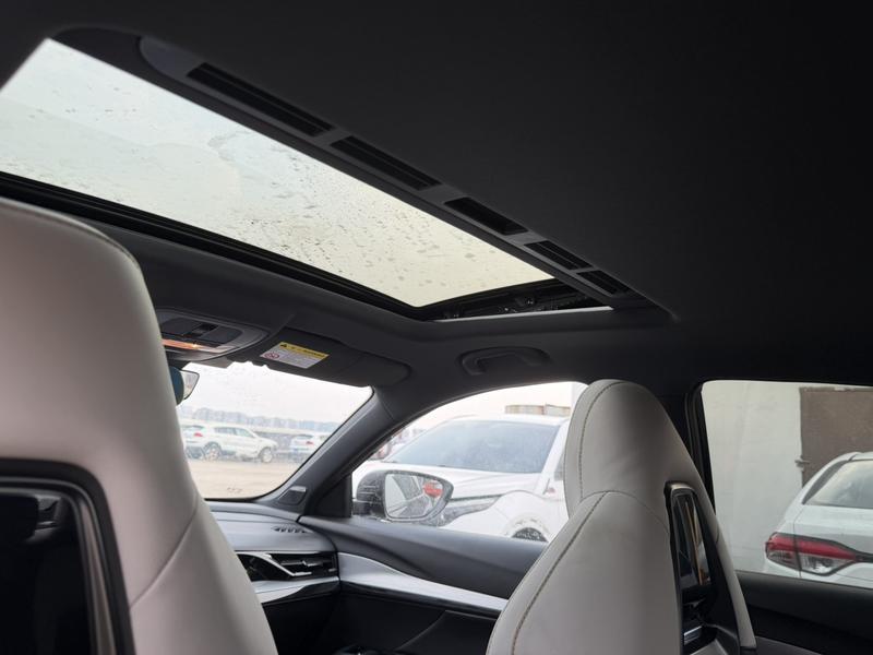 MG Motor 5 Scorpio, 2023 — фото 7 из 12