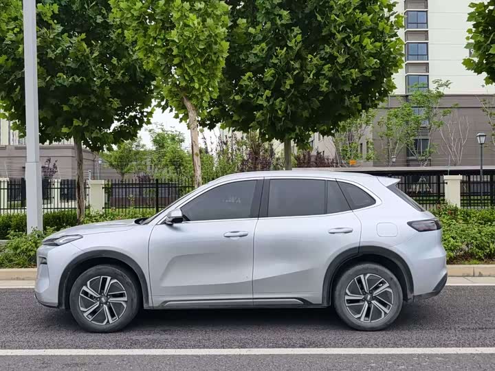 Geely Galaxy Starship 7, 2024 — фото 7 из 9