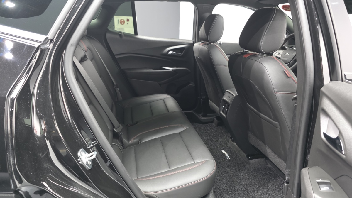 Chevrolet Trax, 2024 — фото 11 из 12