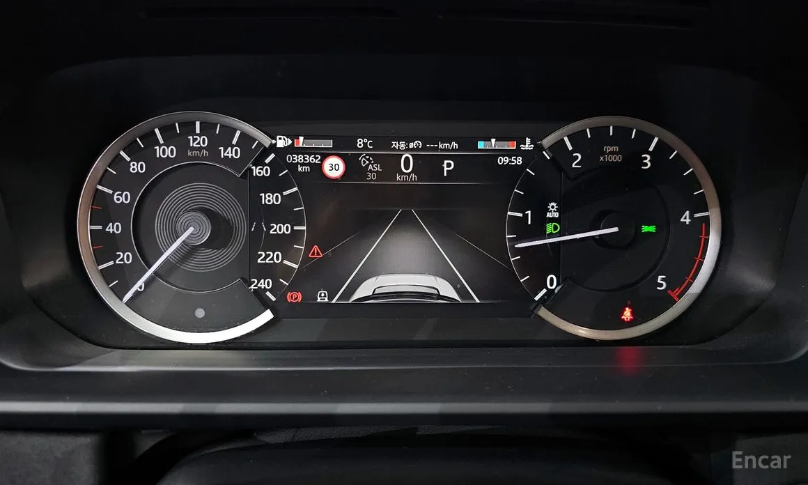Land Rover Discovery, 2022 — фото 8 из 12