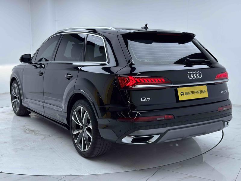 Audi Q7, 2023 — фото 5 из 12