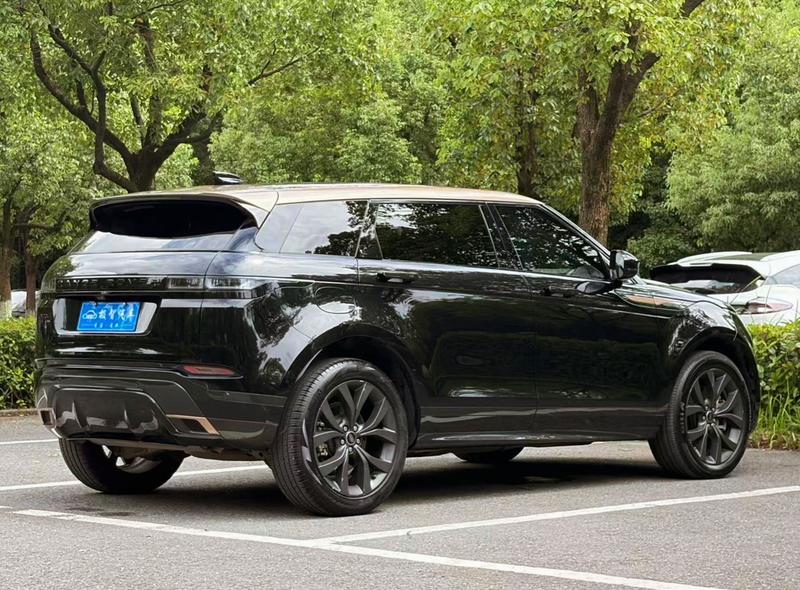 Land Rover Range Rover Evoque L, 2023 — фото 7 из 12