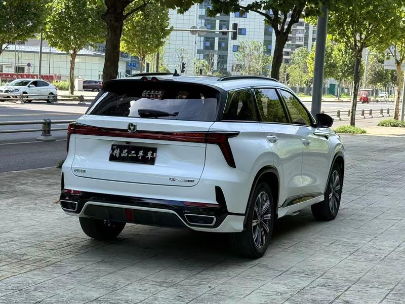 Changan CS75 Plus, 2023 — фото 5 из 10