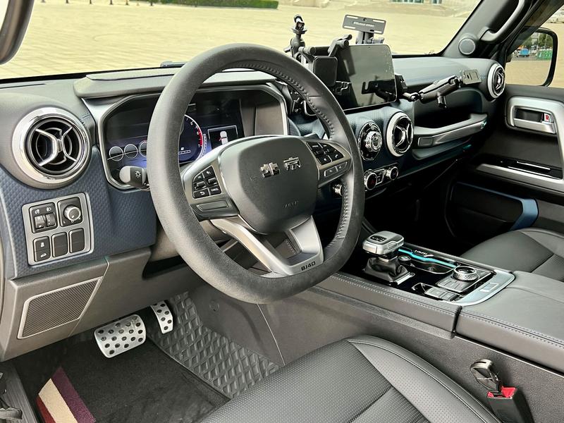 BAIC Beijing BJ40, 2025 — фото 7 из 10
