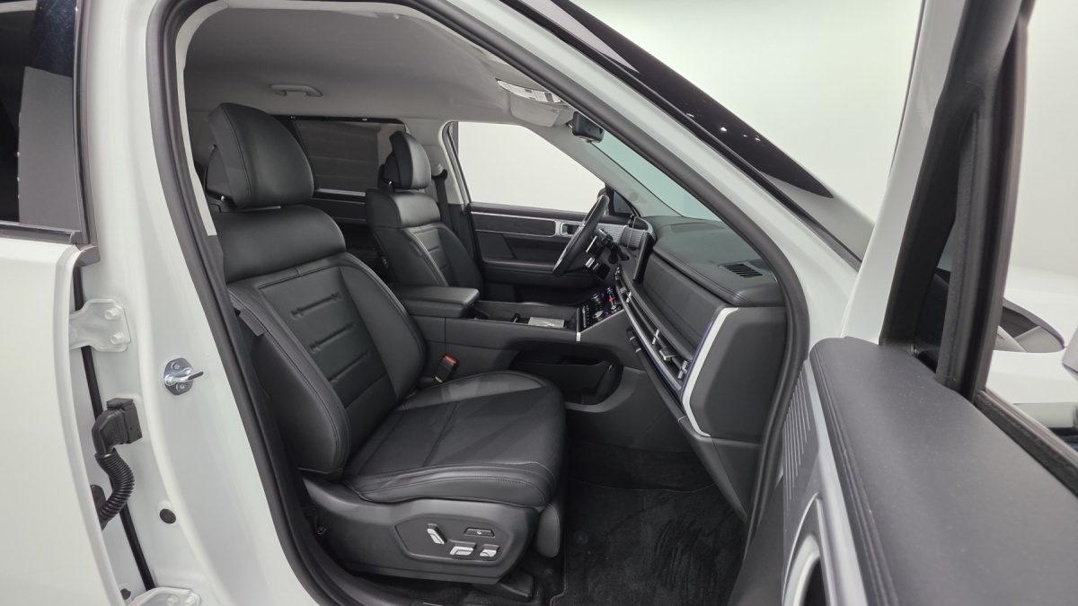 Hyundai Santa Fe, 2023 — фото 9 из 12