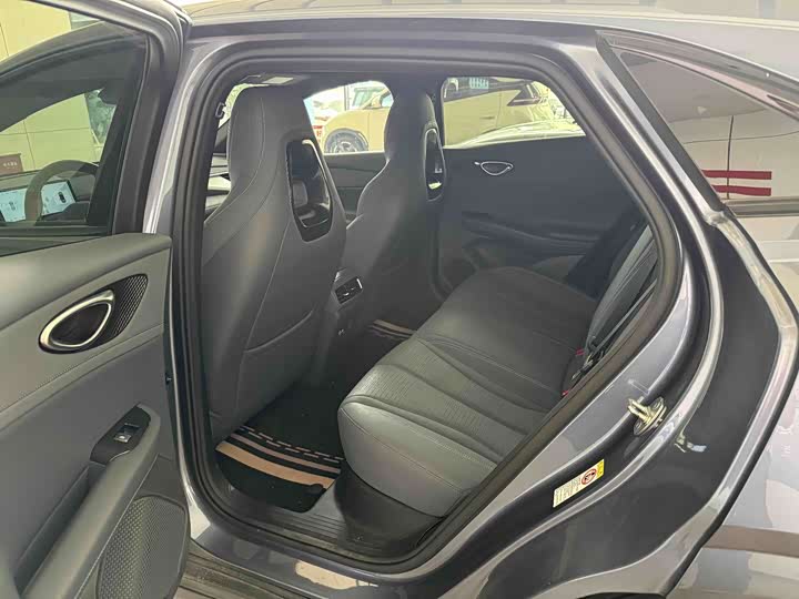 BYD Seal 06 GT, 2025 — фото 6 из 9