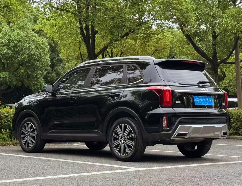 Kia Sportage GT-line, 2023 — фото 5 из 12