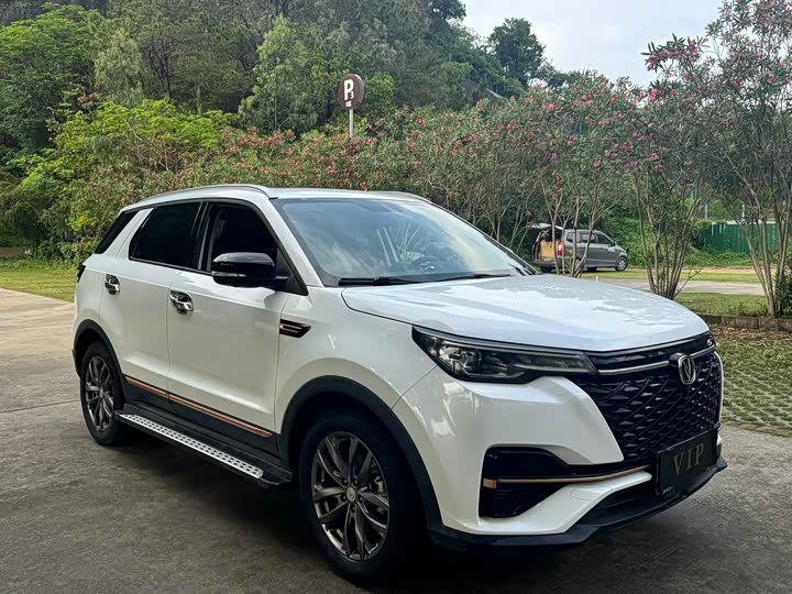 Changan CS55 Plus, 2022 — фото 3 из 9