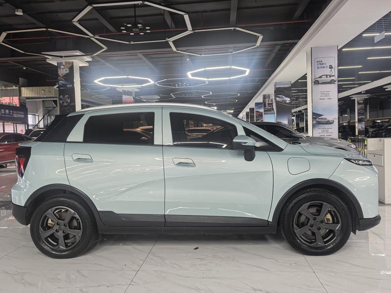 Geely Geometry E Firefly, 2022 — фото 6 из 10