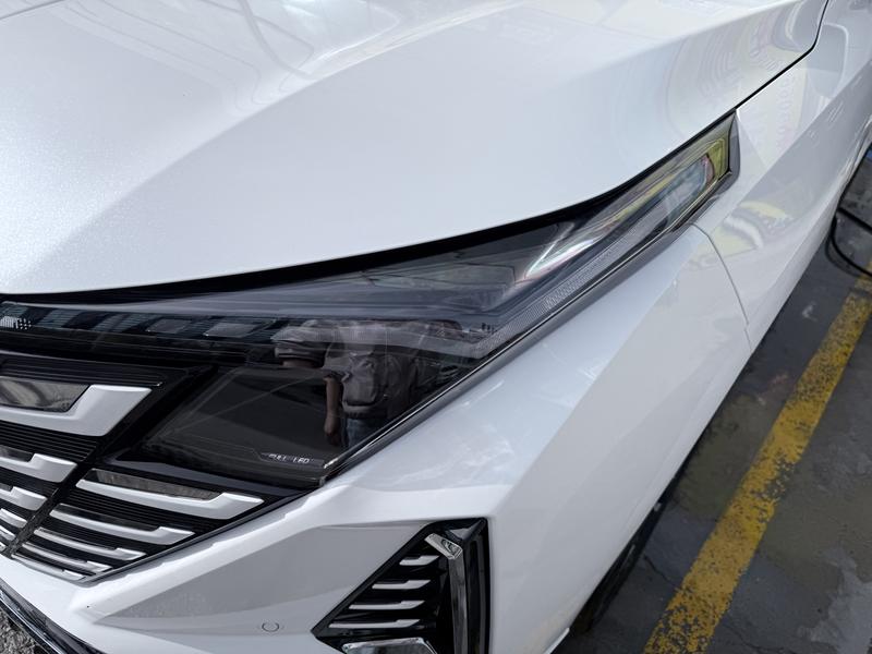 Changan UNI-Z Hybrid, 2025 — фото 7 из 12