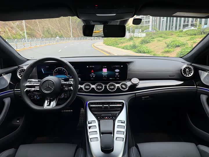 Mercedes-Benz AMG GT, 2024 — фото 9 из 9