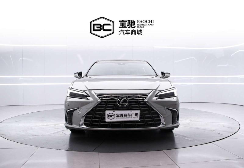 Lexus ES, 2025 — фото 2 из 12