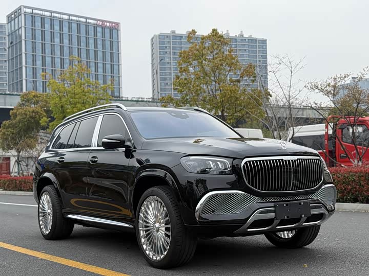 Mercedes-Benz Maybach GLS, 2023 — фото 3 из 9