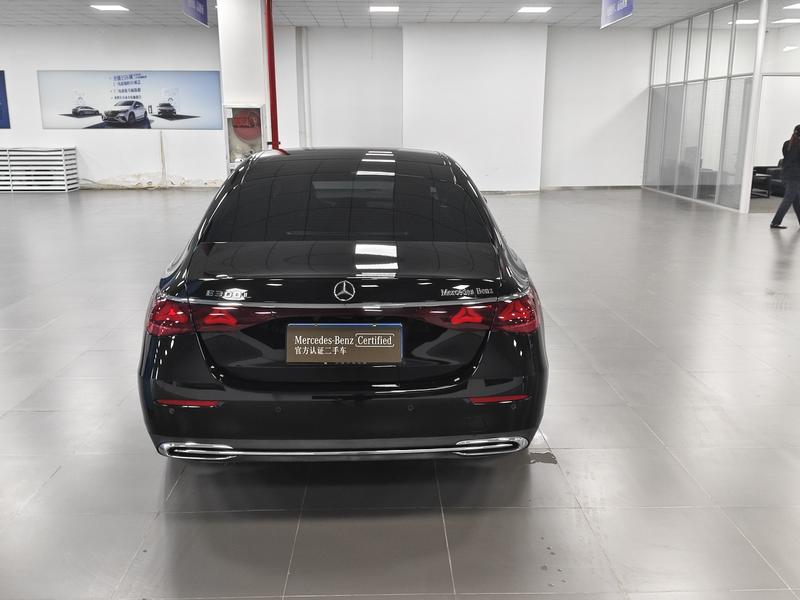 Mercedes-Benz E-Class, 2025 — фото 3 из 9