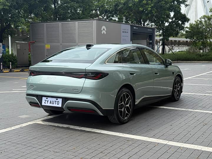 BYD Seal 06 Hybrid/EV, 2025 — фото 6 из 9