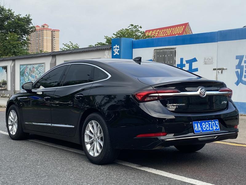 Buick LaCrosse, 2022 — фото 4 из 9