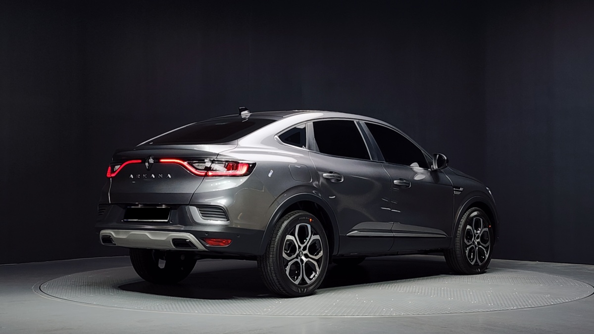 Renault Arkana, 2025 — фото 2 из 12