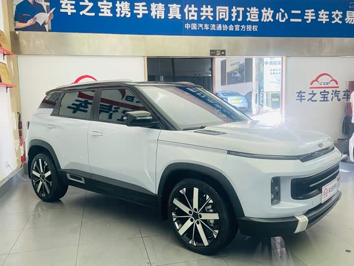 Geely Icon, 2023 — фото 3 из 9