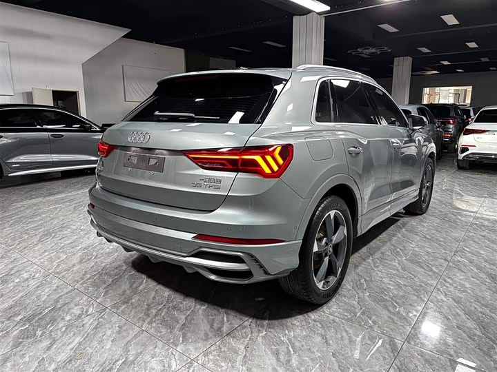 Audi Q3, 2022 — фото 6 из 9