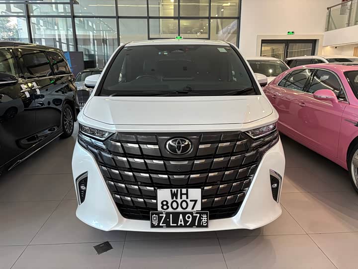 Toyota Alphard, 2025 — фото 2 из 10