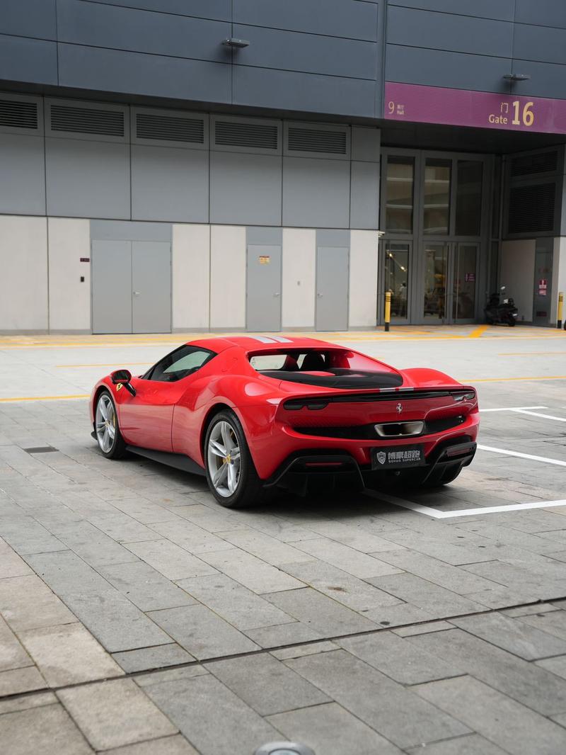 Ferrari 296, 2023 — фото 3 из 12