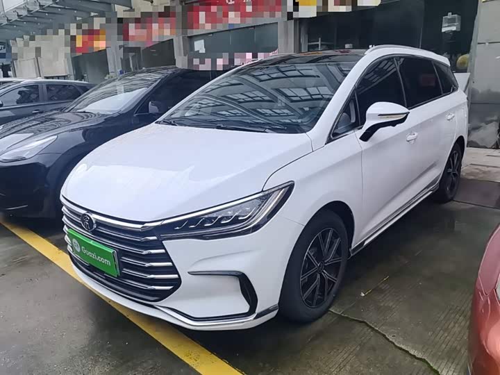 BYD Song Max Hybrid, 2022 — купить в Самаре под ключ