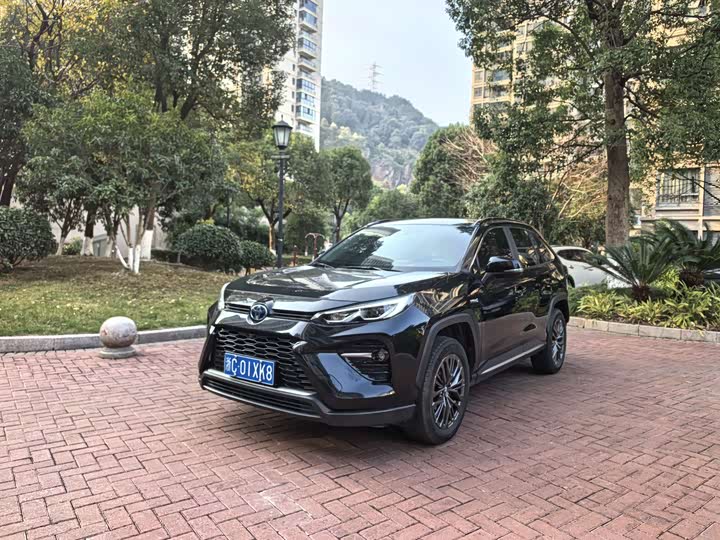 Toyota Wildlander, 2024 — купить в Саранске под ключ