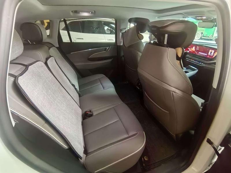 Buick Electra E5, 2024 — фото 9 из 12
