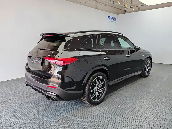 Mercedes-Benz GLC-Class AMG, 2026 — фото 6 из 9