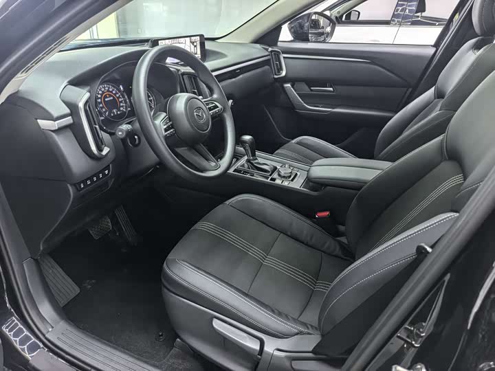 Mazda CX-50, 2023 — фото 7 из 9