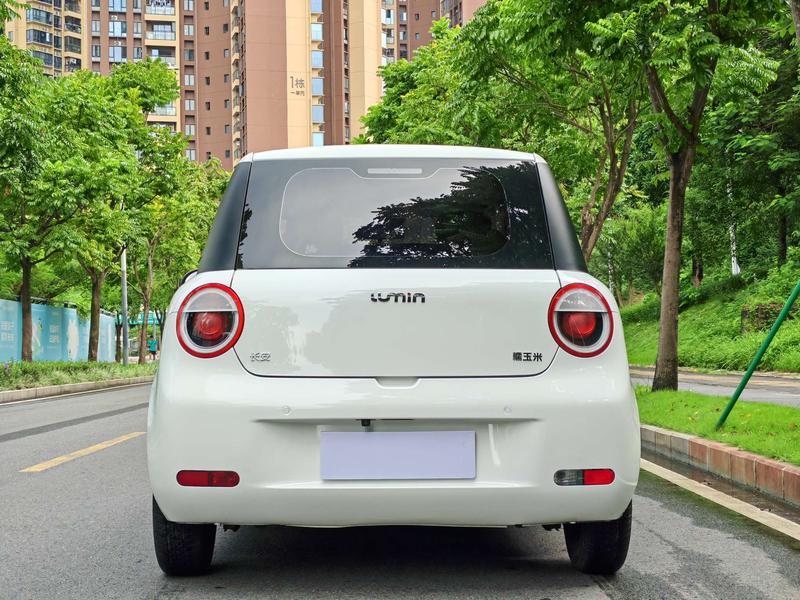 Changan Qiyuan (Nevo) Lumin, 2022 — фото 6 из 12