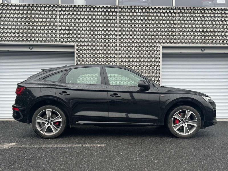 Audi Q5L Sportback, 2023 — фото 6 из 12