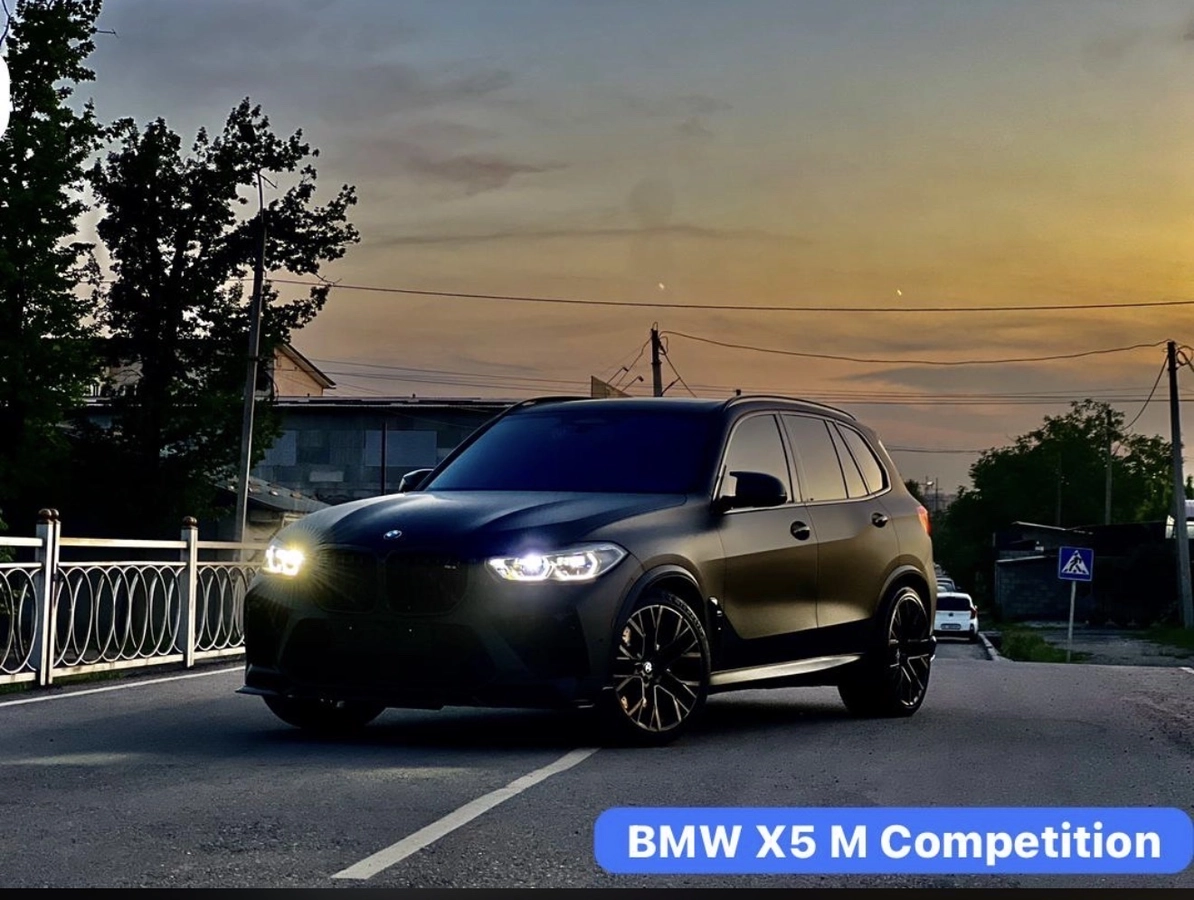BMW X5 M, 2022 — фото 2 из 8