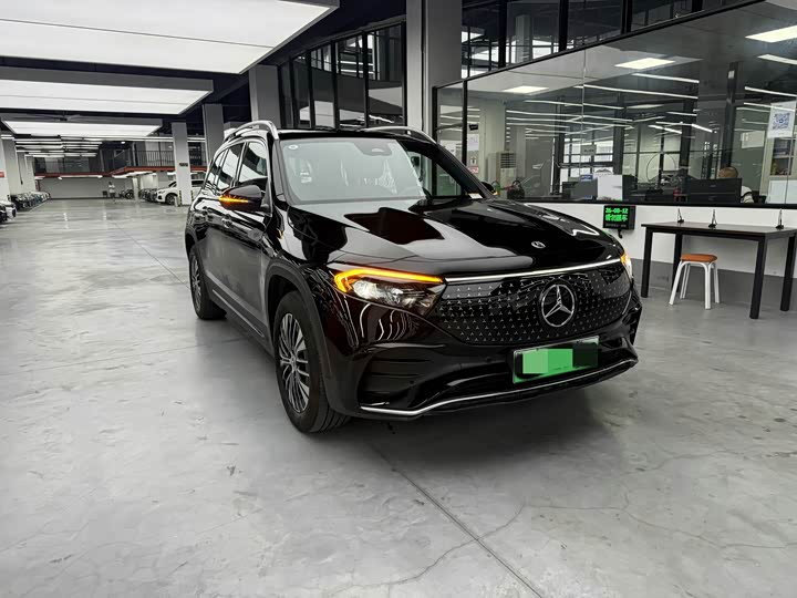 Mercedes-Benz EQB, 2024 — фото 3 из 9