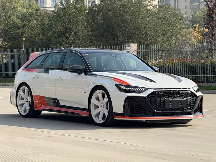 Audi RS 6, 2025 — фото 3 из 9