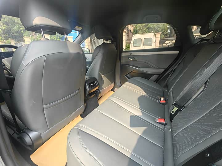 BYD Qin Plus, 2025 — фото 6 из 9