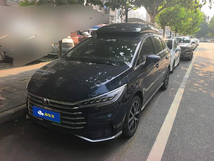 BYD Song Max Hybrid, 2021 — купить в Самаре под ключ