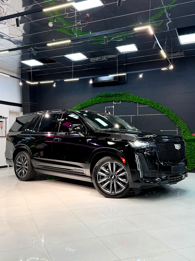 Cadillac Escalade, 2023 — фото 4 из 10