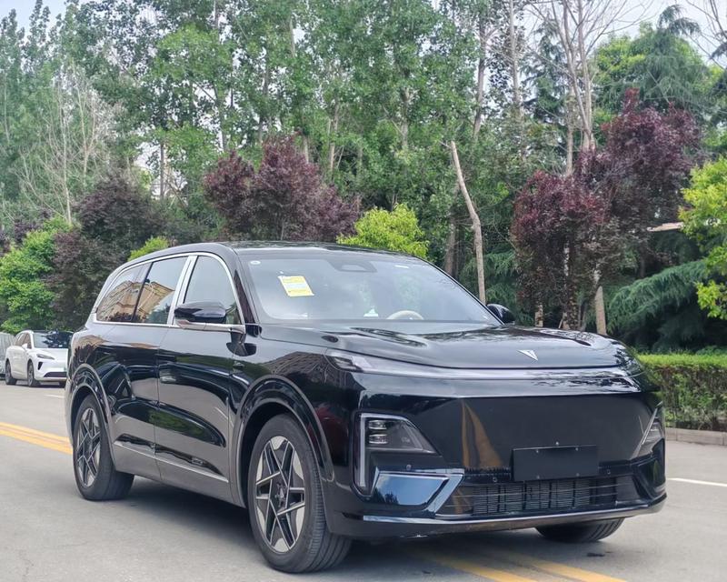 Changan Deepal S09, 2026 — фото 3 из 10