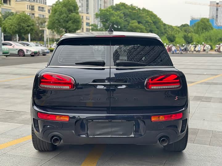 Mini Clubman, 2022 — фото 4 из 9