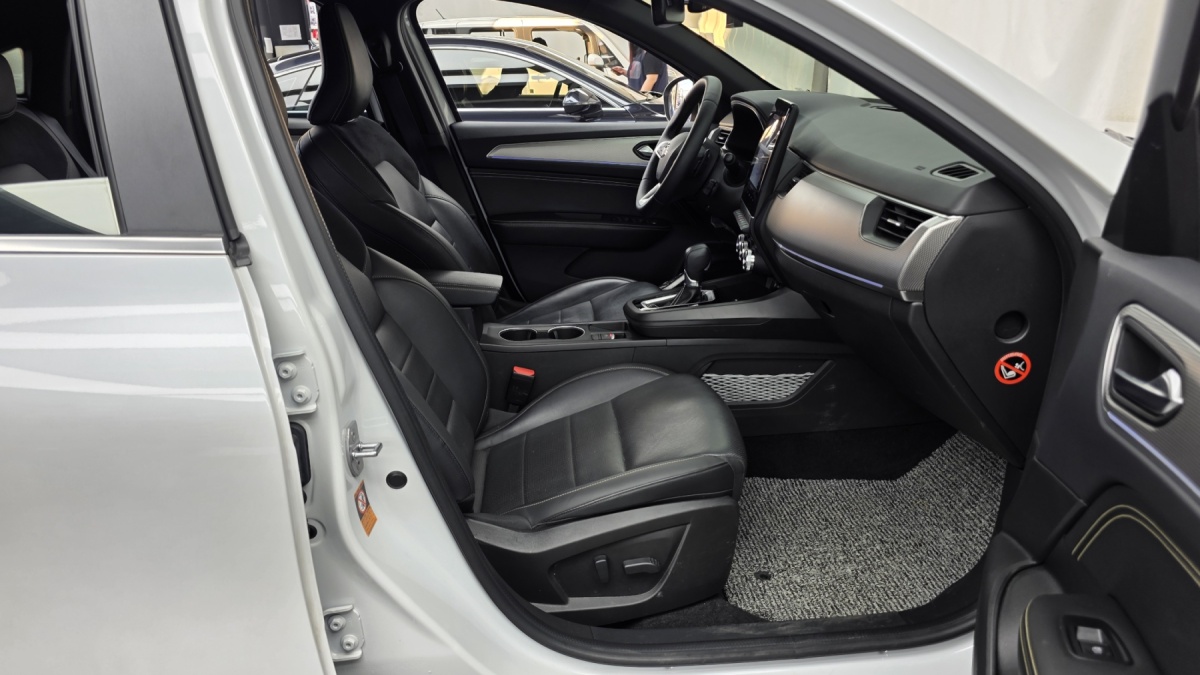 Renault XM3, 2023 — фото 10 из 12